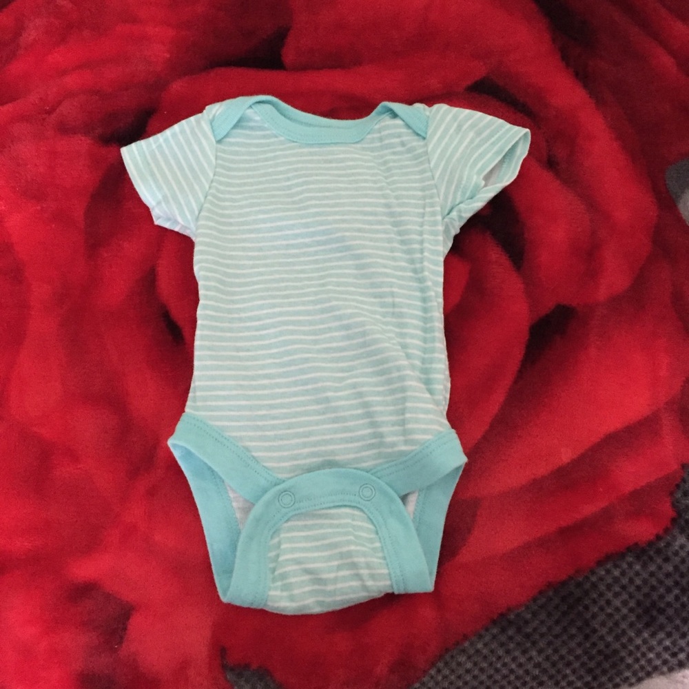 Newborn bodysuit for boys